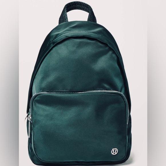 * Lululemon Dark Green Everywhere Backpack Personalized * main image 6